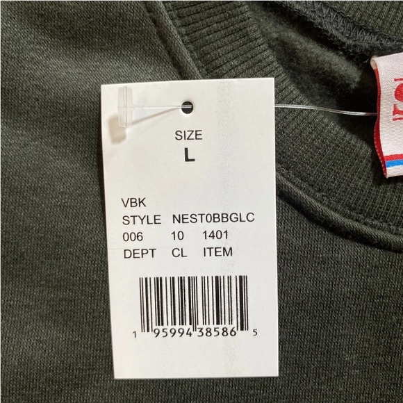 Stranger Things Christmas Lights Sweatshirt Juniors/Youth LARGE - Picture 5 of 10